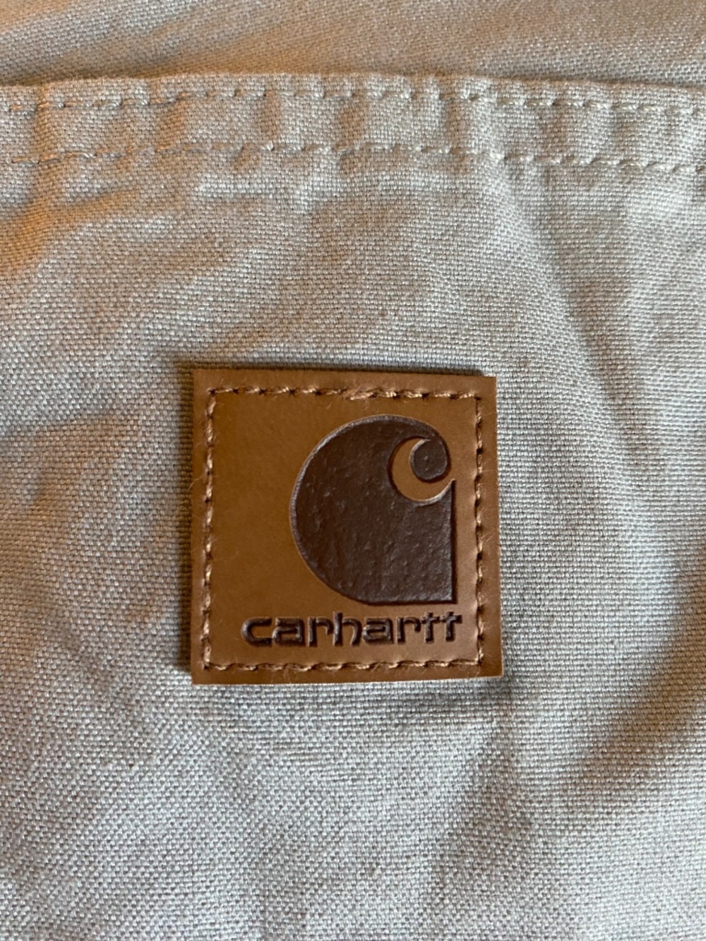 Like new Carhartt cargo pants - Picture 3 of 4